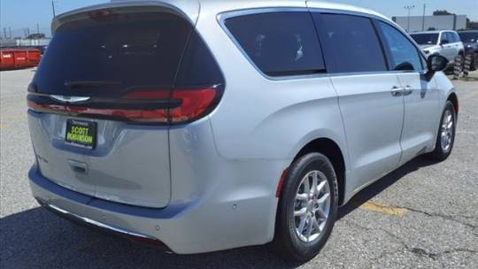 2024 Chrysler Pacifica