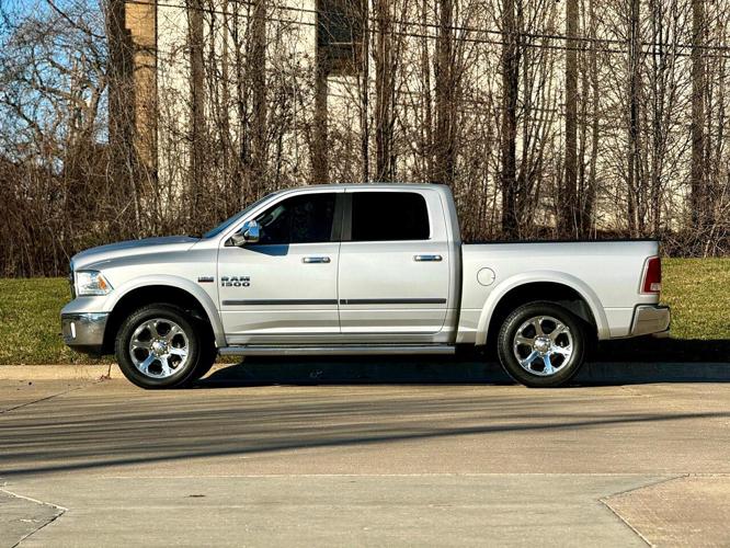 2013 dodge ram 1500 in lenexa, kansas