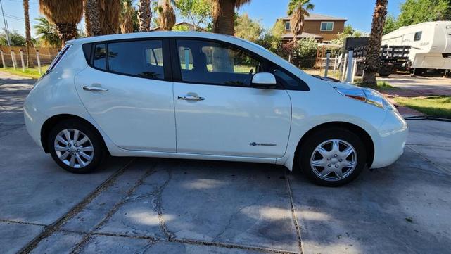 2017 nissan leaf s