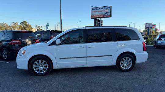 2016 Chrysler Town & Country