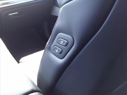 2024 genesis g80