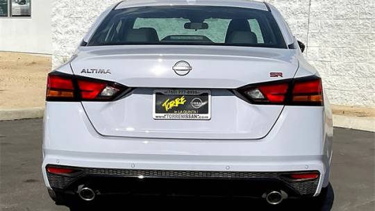 2025 Nissan Altima