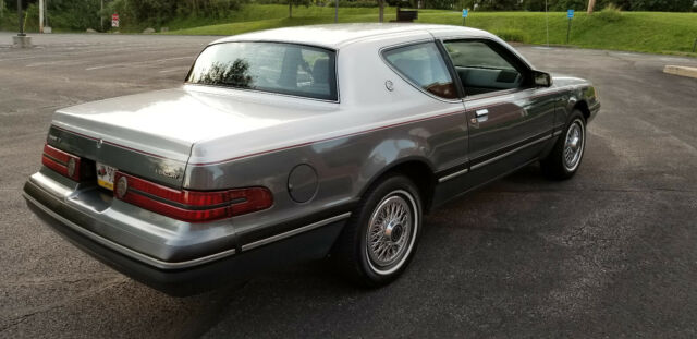 87k original miles, window sticker, 2 owner, maintenance records