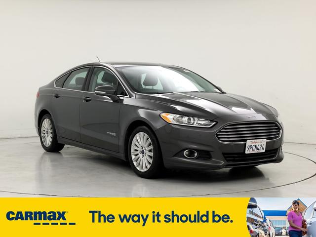 2015 ford fusion hybrid se
