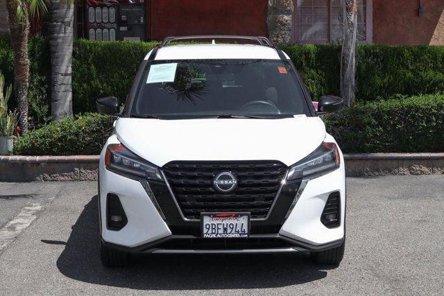 2022 nissan kicks sr