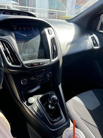 2018 ford focus st base