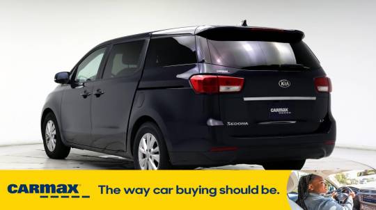 2017 Kia Sedona