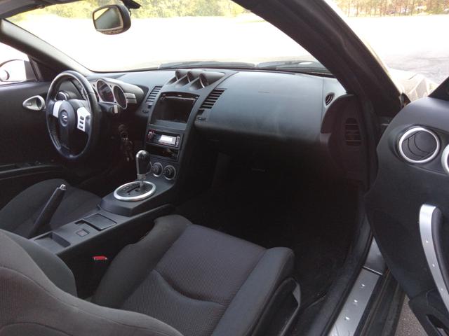 2004 nissan 350z enthusiast