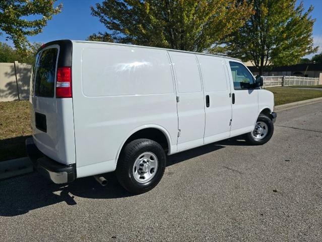 2020 chevrolet express 2500 rwd 2500 regular wheelbase wt
