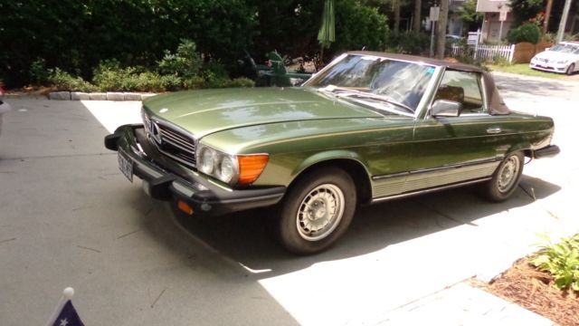 mercedes-benz 450 sl with 2 tops