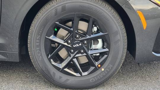 2025 Kia K5