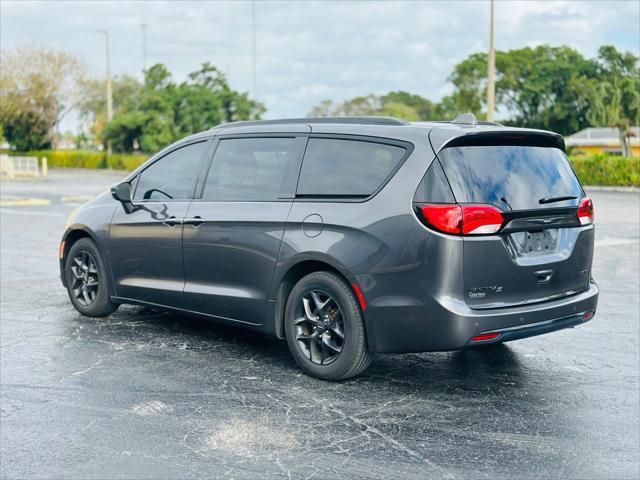 2019 chrysler pacifica limited