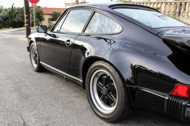 1986 porsche 911 3.2 carrera coupe 5 speed black/black well sorted