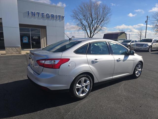 2014 ford focus se