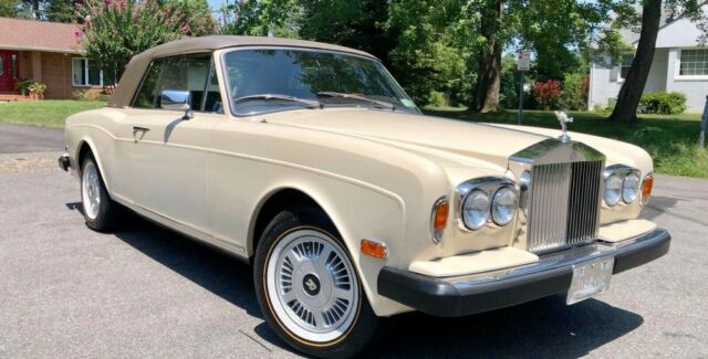 1983 rolls royce corniche, convertible, two owner, very clean, maintained