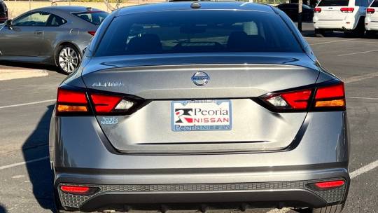 2020 Nissan Altima