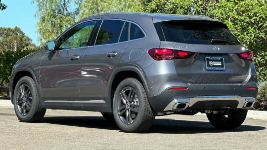 2025 Mercedes-Benz GLA