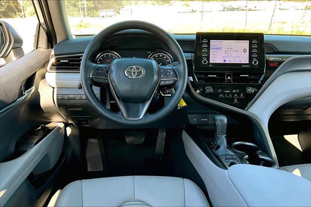 2024 toyota camry se