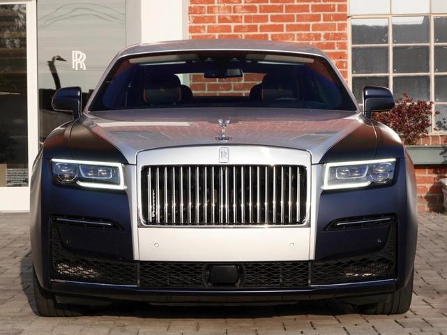 2021 rolls-royce ghost base
