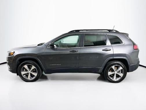 2022 jeep cherokee limited in betts, south dakota