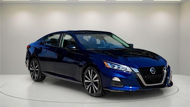 2022 nissan altima 2.5 sr