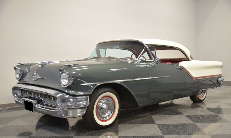 1957 oldsmobile 88 j-2 holiday