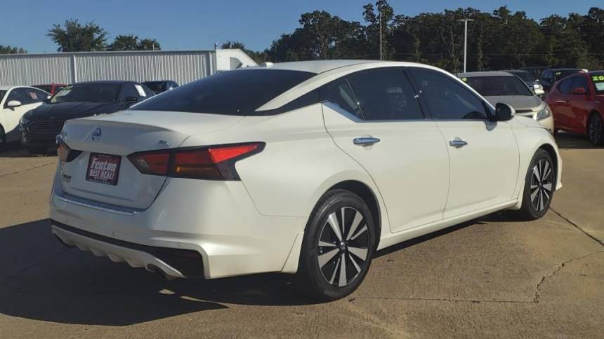 2022 nissan altima 2.5 sl