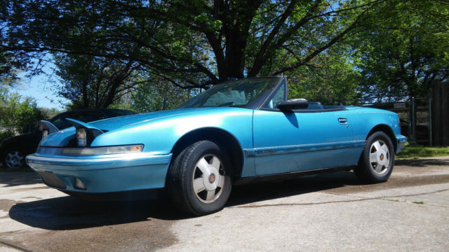 very rare maui blue 1990 buick reatta convertible 2-door 3.8l 3800