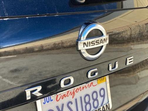 2021 nissan rogue
