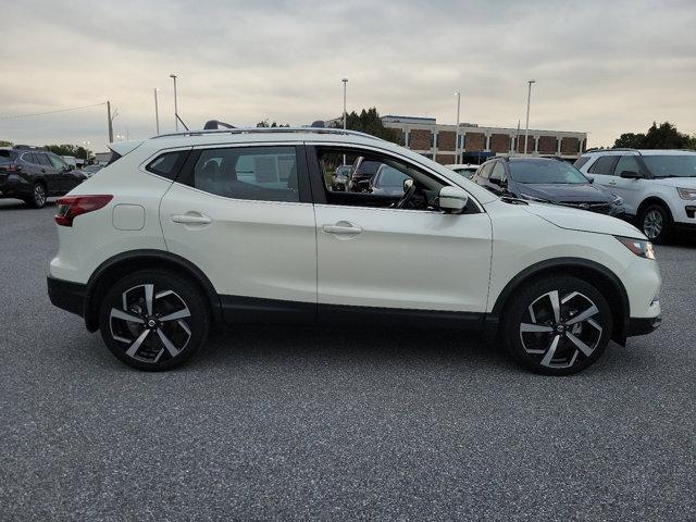 2022 nissan rogue sport sl