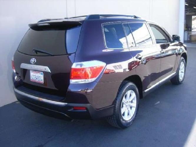 2011 toyota highlander se v6 w/ nav. & 3rd row!!..one owner..certified in san rafael, ca