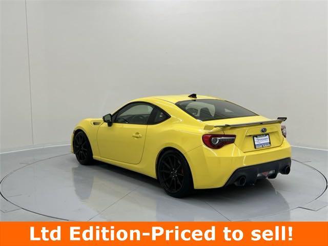 2017 subaru brz series. yellow