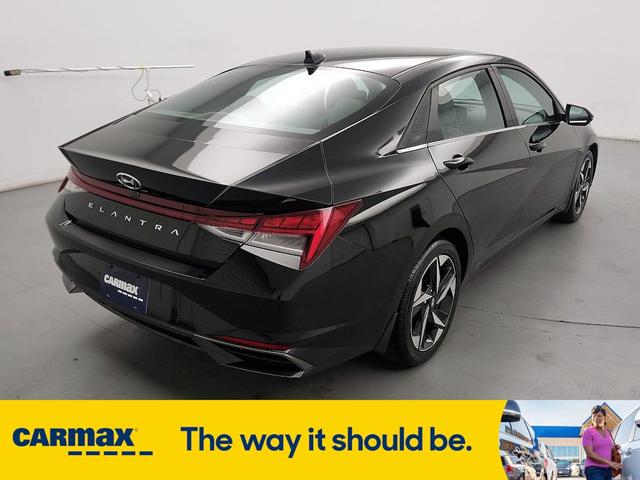 2022 hyundai elantra sel