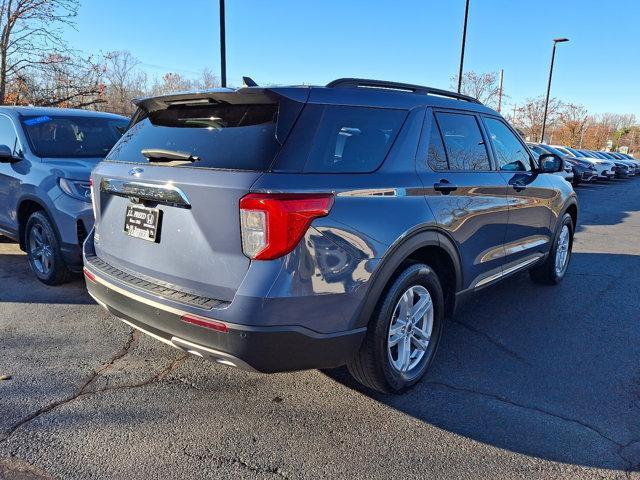 2021 ford explorer xlt