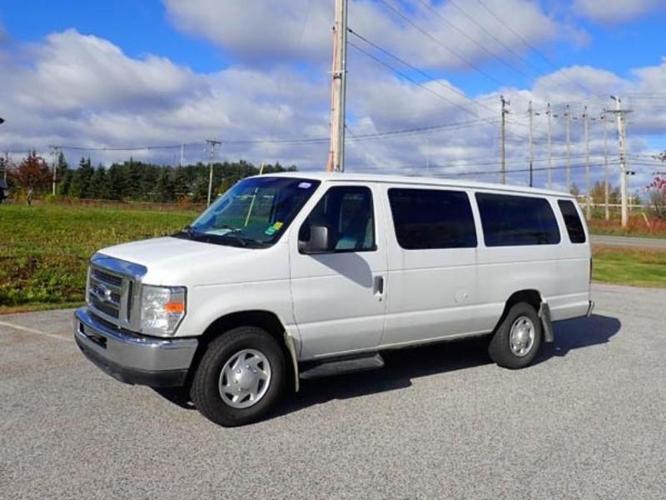 2008 ford e-series wagon e-350 sd xl e-350 sd xl 3dr extended passenger van for sale in bangor, maine