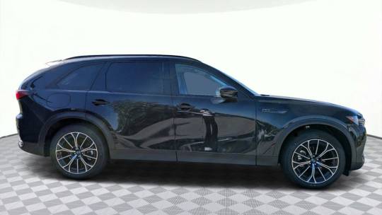 2025 Mazda CX-70