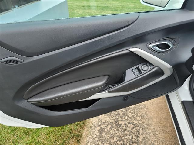 2023 chevrolet camaro 1lt