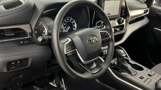2024 Toyota Highlander