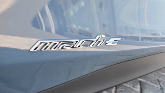 2024 Ford Mustang Mach-E