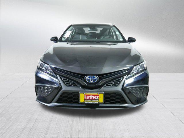 2023 toyota camry se