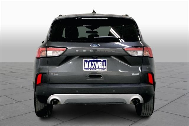 2020 ford escape sel