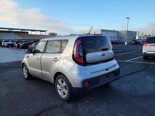 2019 kia soul base