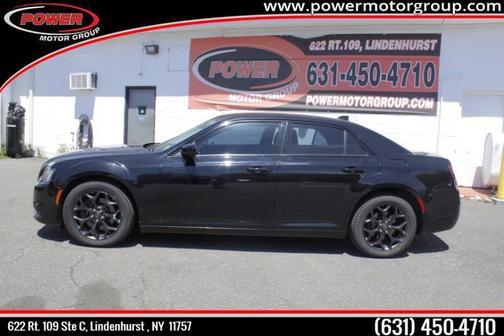 2019 chrysler 300 in saint louis, missouri