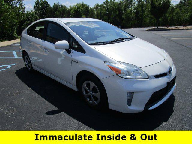 2012 toyota prius two