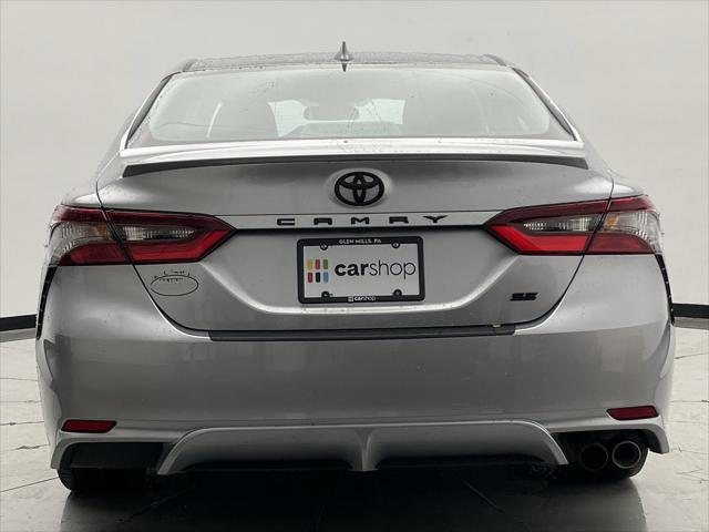 2023 toyota camry se