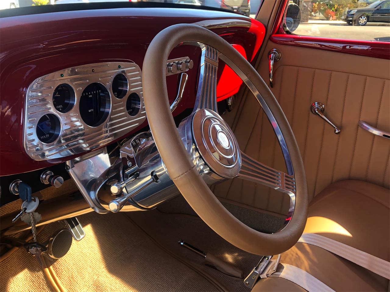 1933 ford 3 window coupe