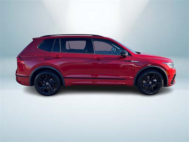 2024 volkswagen tiguan 2.0t se r-line black