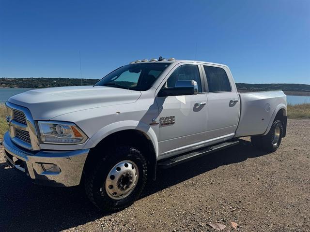 2017 ram 3500 laramie crew cab 4x4 8' box