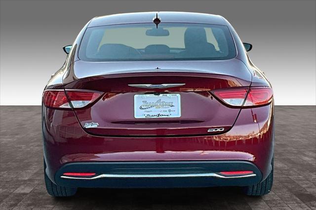 2017 chrysler 200 limited