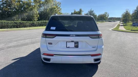 2025 Jeep Grand Cherokee summit
